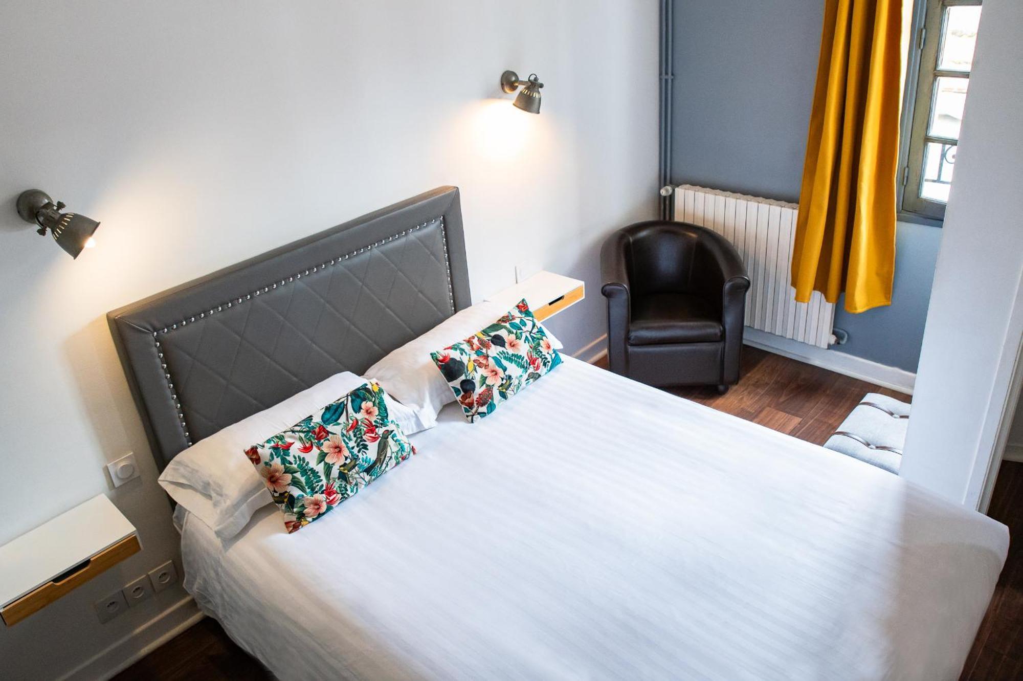 Hotel Le Port Neuf 바욘 외부 사진